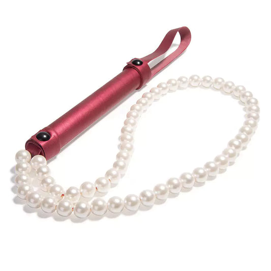 BDSM-Red-Leather-Pearl-Whip_1