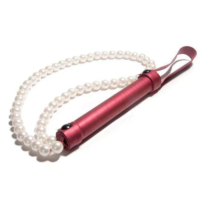 BDSM-Red-Leather-Pearl-Whip_3